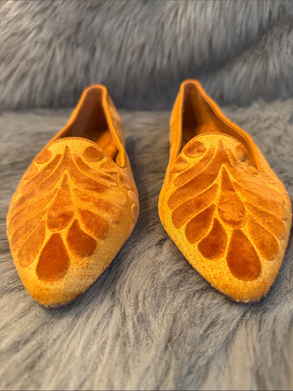 PRICE FIRM Birdies Velvet Pointed-Toe Flats in Mustard/Golden Orange Size 10 - Picture 6 of 10